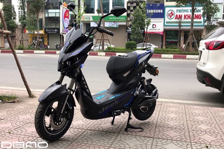 xe-dien-jeek-aima-h5