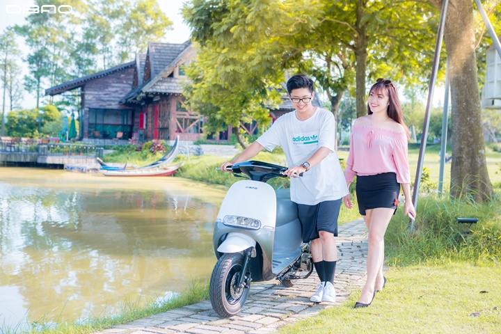 Các bạn học sinh chắc chắn đều thích xe ga 50cc vì không cần bằng lái