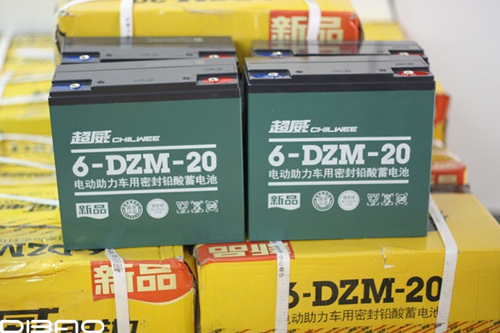 Giá bình ắc quy xe đạp điện là bao nhiêu?