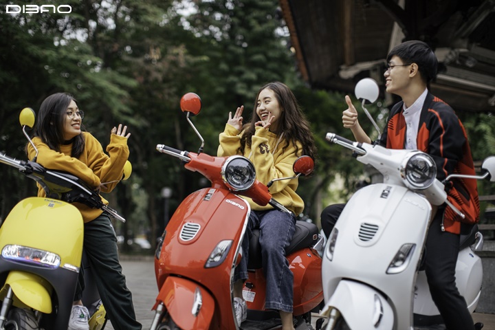 Nên mua xe đạp điện hay xe máy 50cc? 