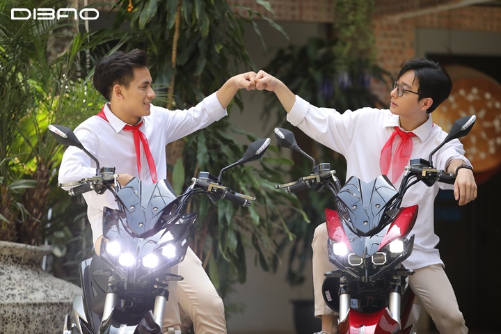 Đi tìm đáp án cho câu hỏi: Xe máy điện có phải lắp gương không?