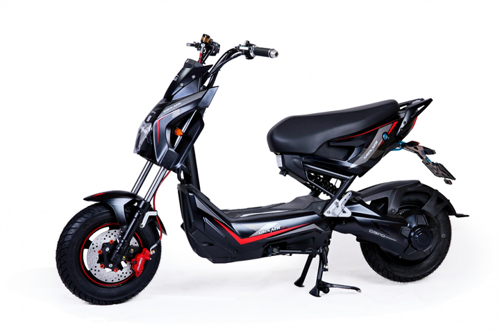 Bật mí nhỏ về chiếc xe điện Xmen Dibao New S